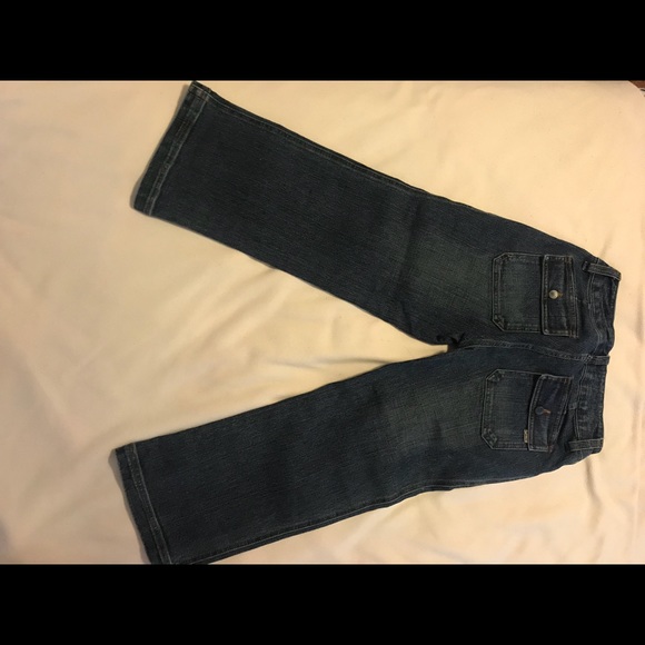 Clash Capris - Picture 2 of 5